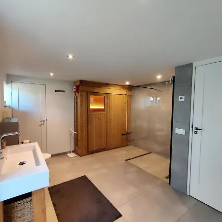 Luxe Met Sauna De Barn Villa Bergen